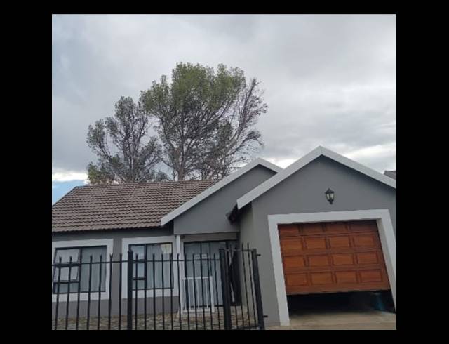 3 BEDROOM HOUSE FOR SALE IN ARCATA ESTATE